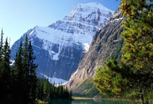 开云体育app-印度羽毛球队力克日本！桃田贤斗打破历史纪录，精彩瞬间震撼全场