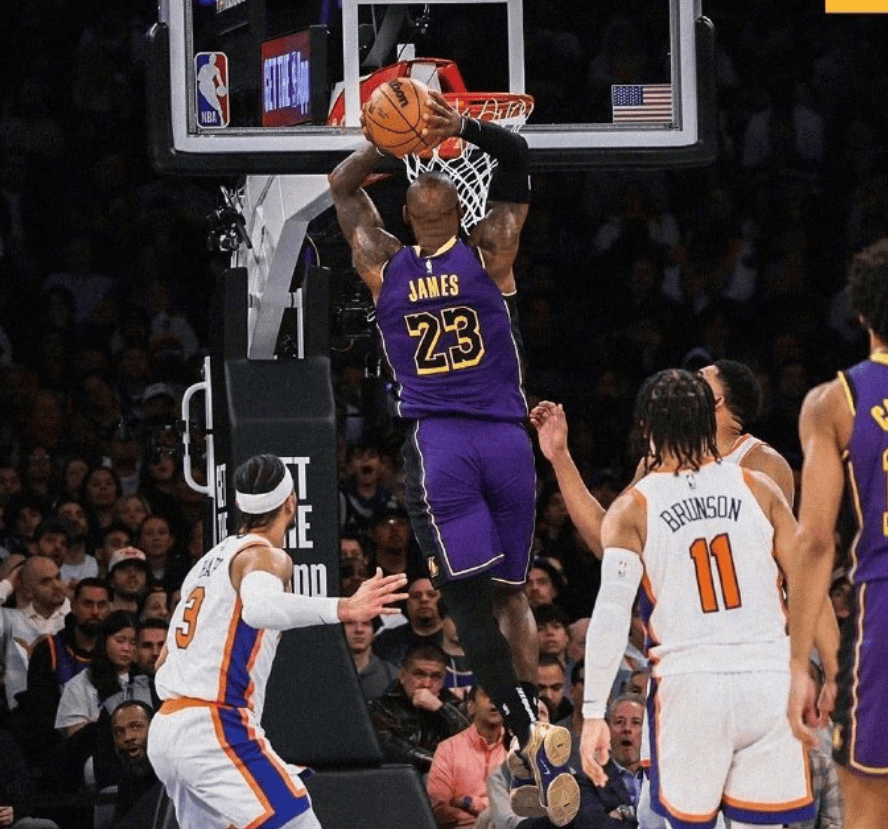 开云平台-包含詹姆斯砍下三双，迈阿密热火力克对手晋级的词条