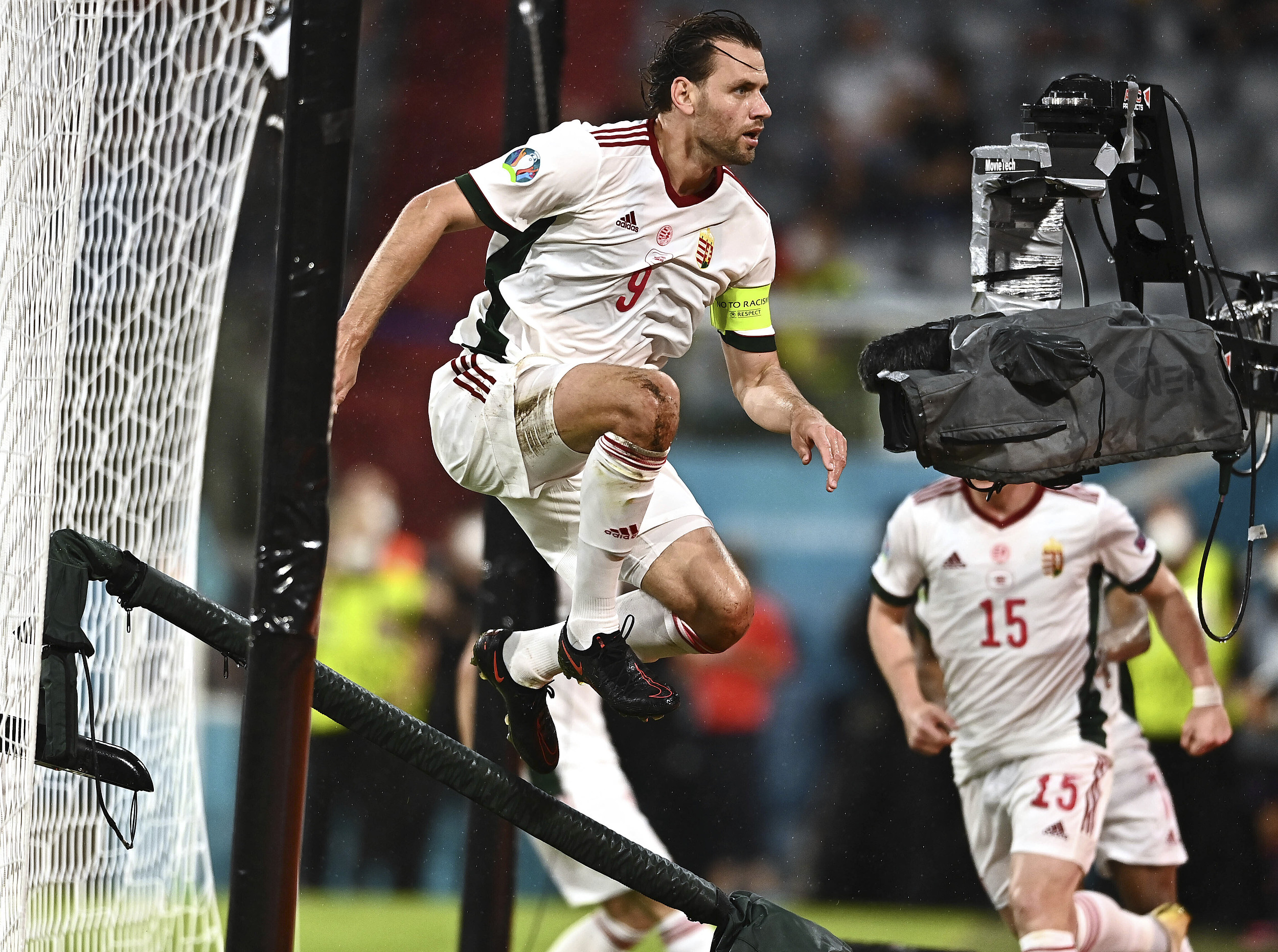 格雷茨卡维奇破门,波兰击败瑞典晋级四强的简单介绍 格雷茨卡维奇破门,波兰击败瑞典晋级四强的简单介绍