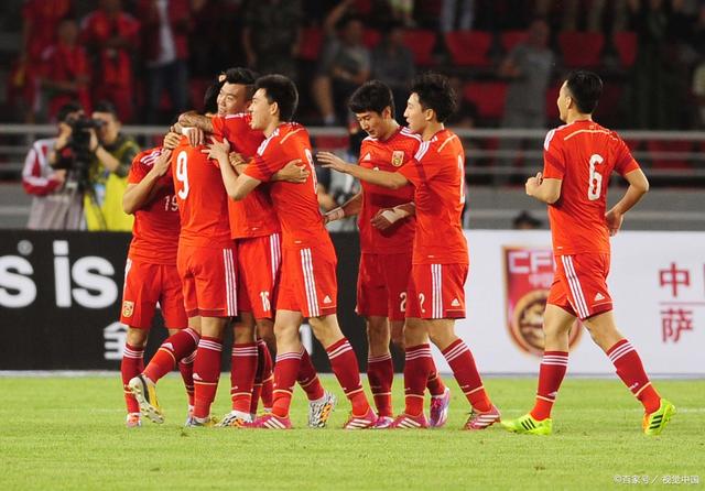 开云体育中国-包含战术配合默契，场上球员团结一心，迈向胜利的词条