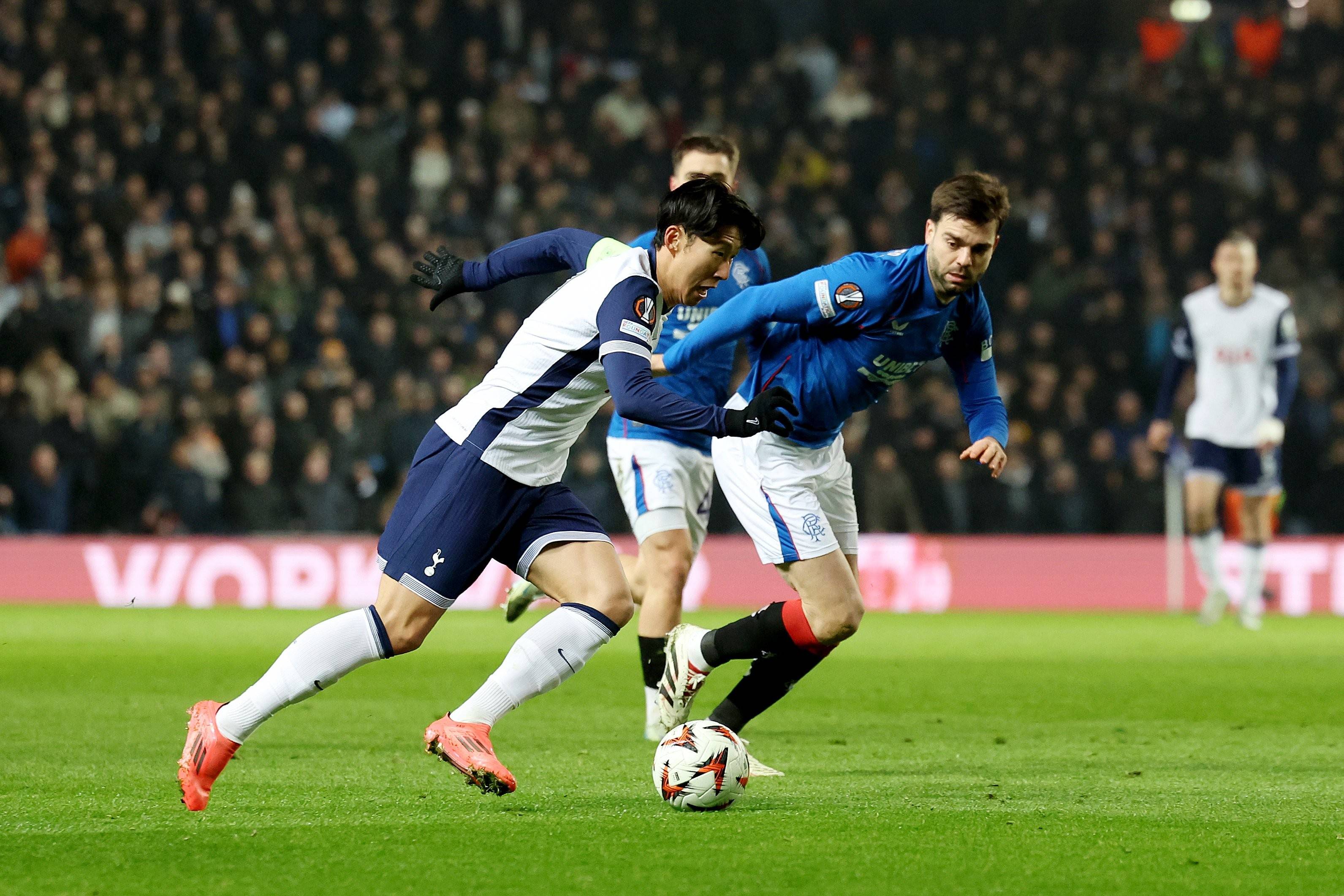 开云平台-切尔西胜颓再次现风采解困欧冠希冀