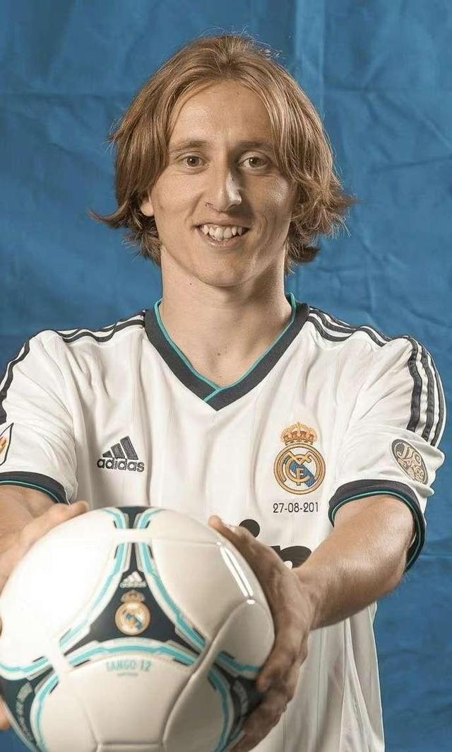 开云体育下载-皇马老将奉献精彩绝杀，球队赢得关键胜利的简单介绍