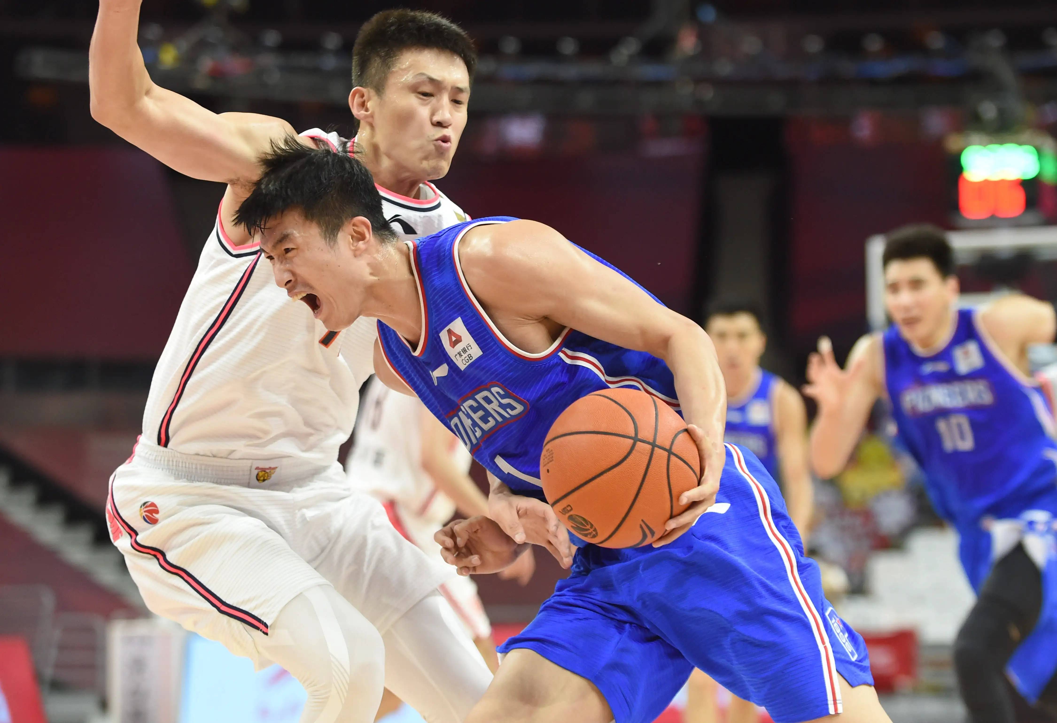 开云APP-尼斯客场对决埃斯佩朗斯,双方实力对比悬殊的简单介绍