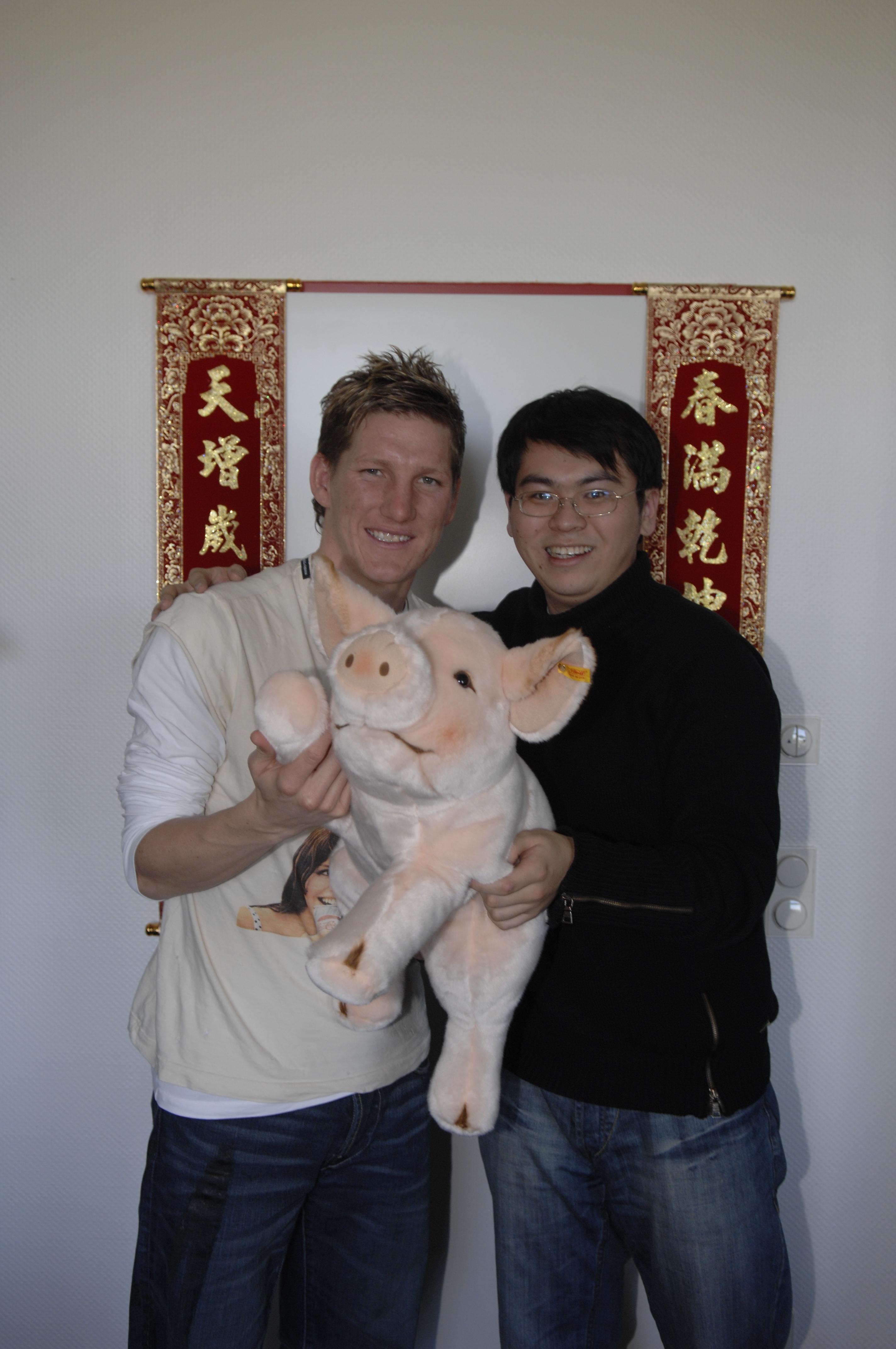 拜仁慕尼黑主帅宣布辞职,球迷震惊 拜仁慕尼黑主帅宣布辞职,球迷震惊