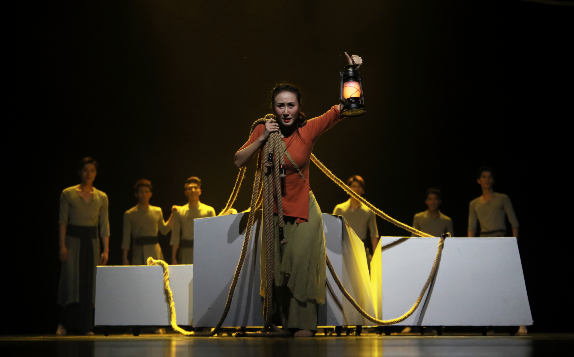 高潮迭起,一波三折的比赛打动人心的简单介绍 高潮迭起,一波三折的比赛打动人心的简单介绍