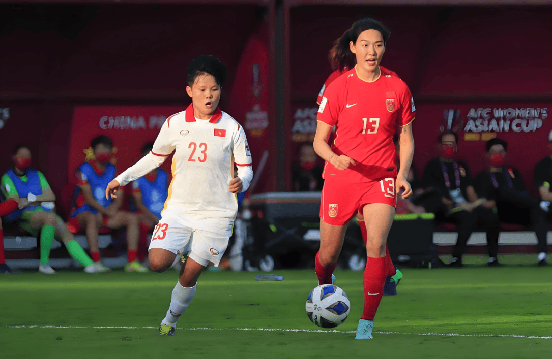 包含亚洲体坛:中国女足队长彰显实力扬威国际足坛的词条 包含亚洲体坛:中国女足队长彰显实力扬威国际足坛的词条