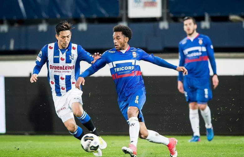 开云体育app-包含阿贾克斯乘风破浪，荷甲冠军实力备受关注的词条