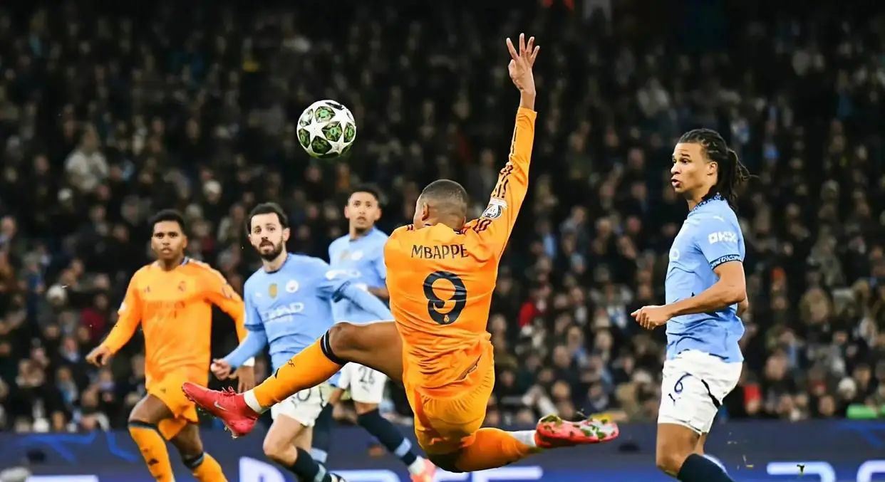 球队在比赛中化危为安,逆转局势,绝杀对手 球队在比赛中化危为安,逆转局势,绝杀对手