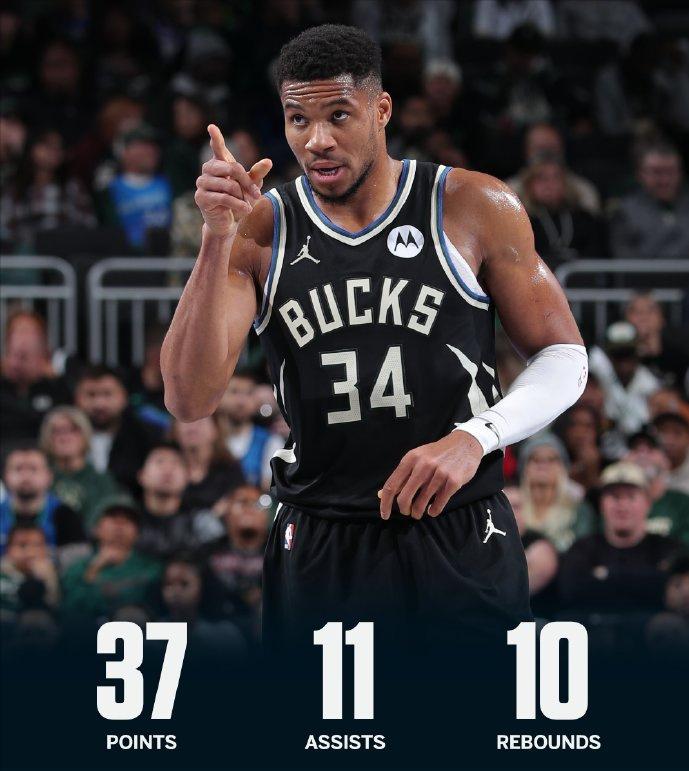 雄鹿豪取十连胜，字母哥一统联盟无人能敌