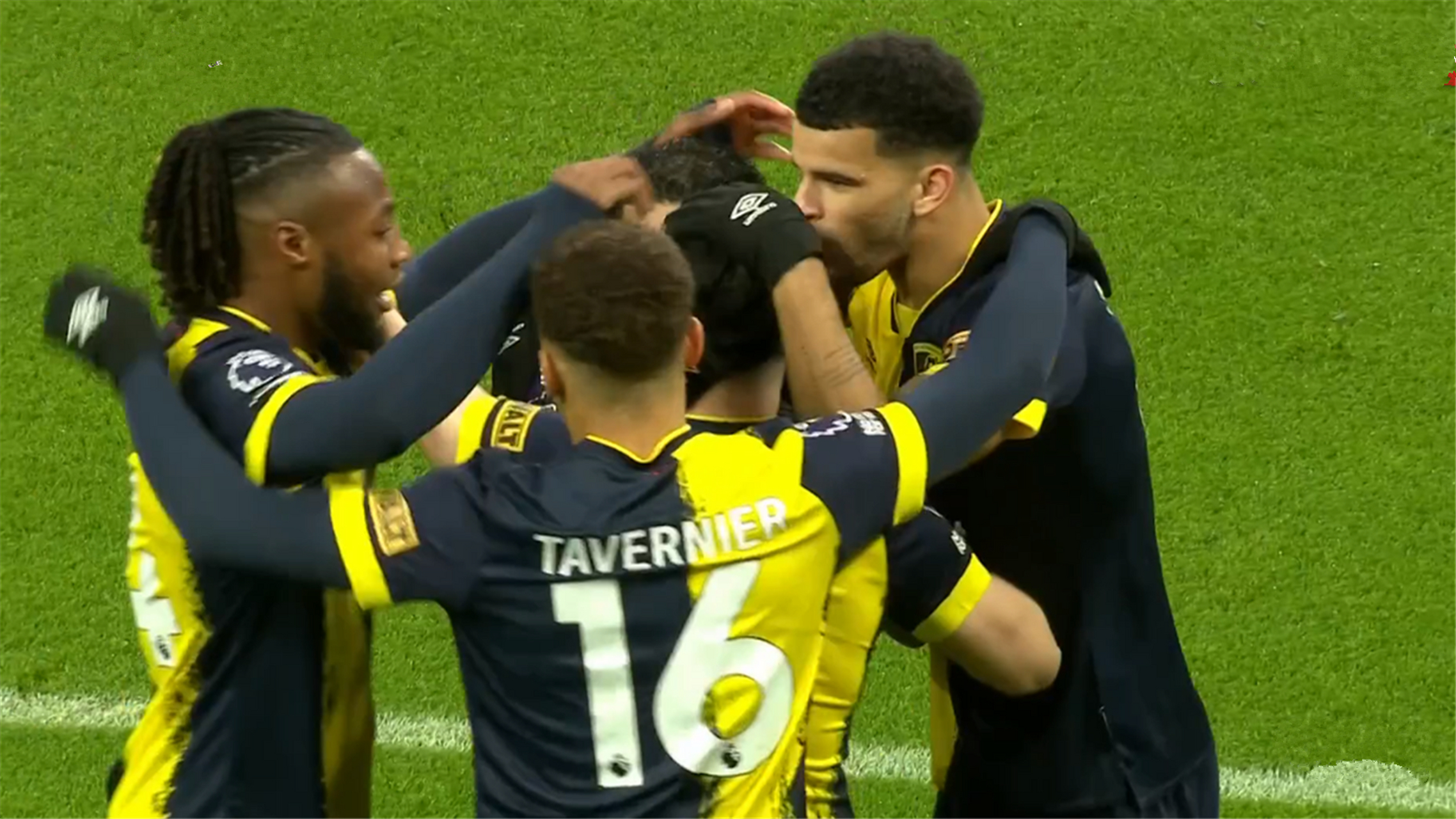 开云官网-关于伯恩茅斯客场惊险击败对手，英超保级前景一片光明的信息