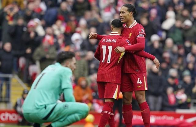 利物浦在主场战平,球队士气受挫 利物浦在主场战平,球队士气受挫