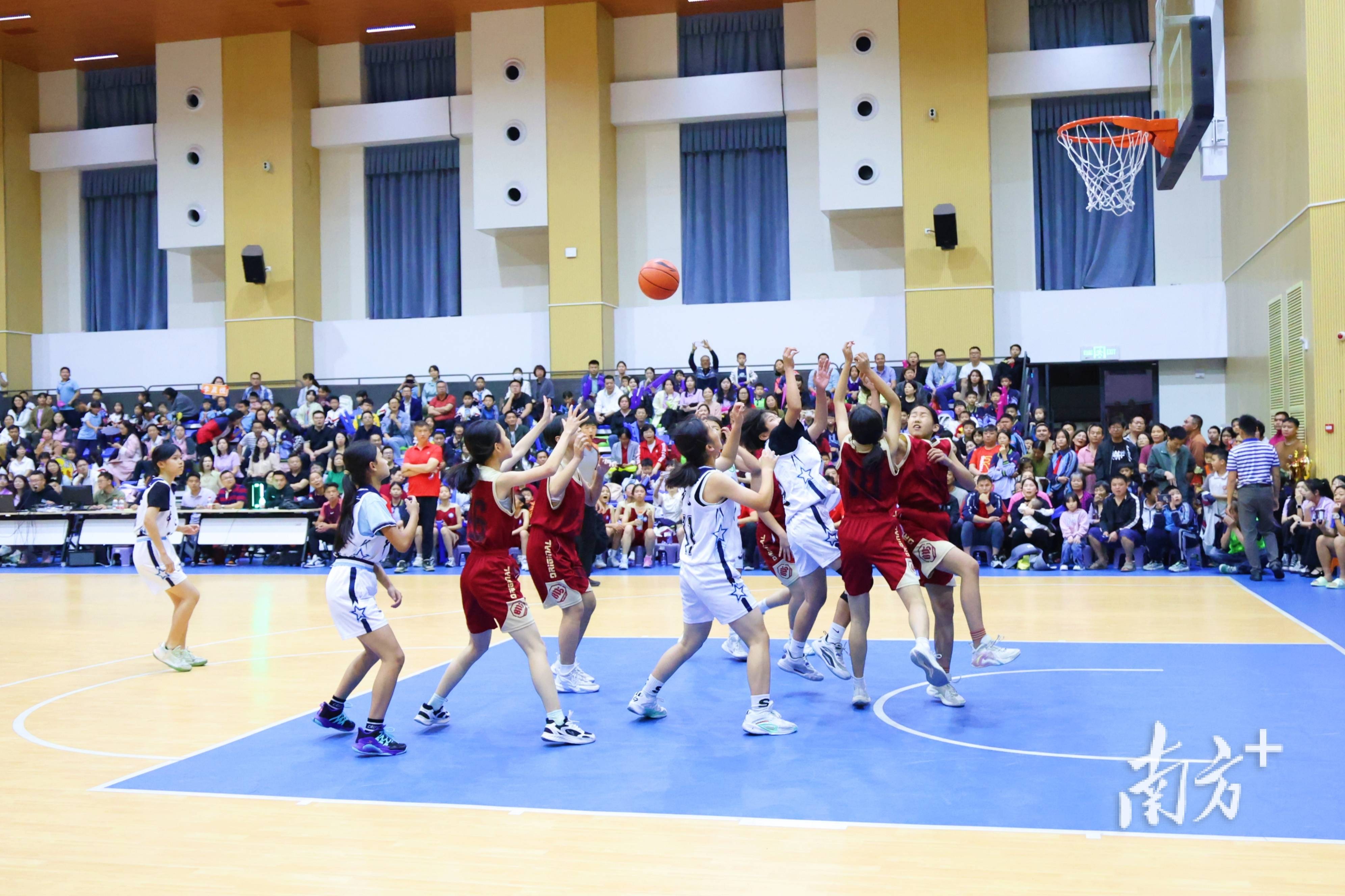 开云体育app-亚洲篮球锦标赛观众热情响应