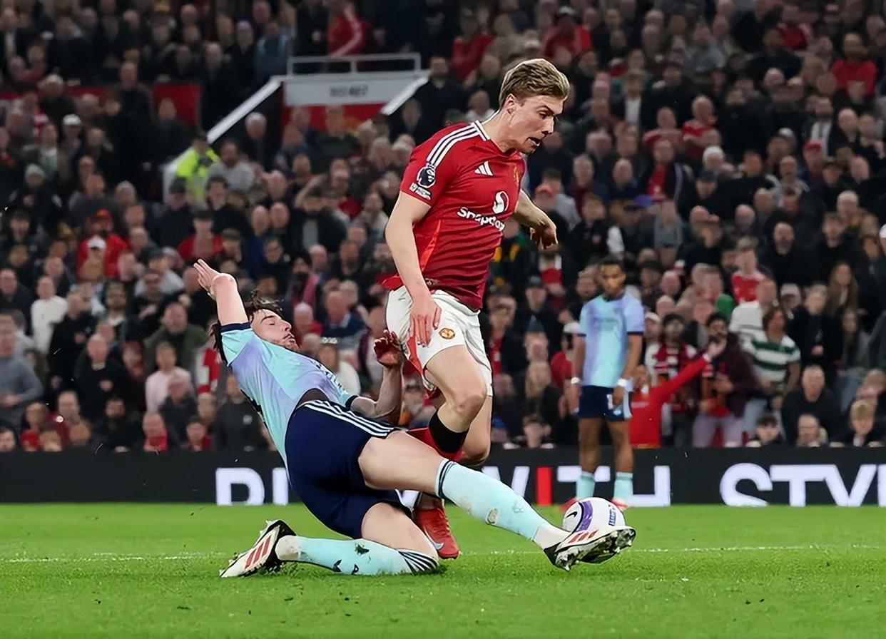 开云体育APP下载-阿森纳球员表现亮眼，助球队取得胜利