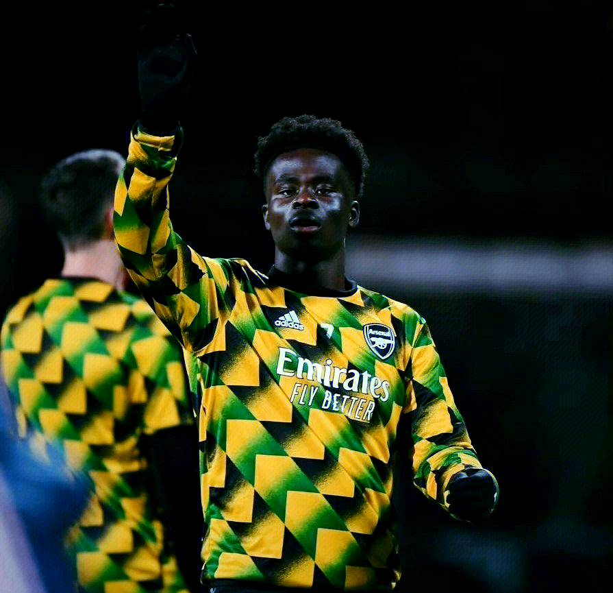 阿森纳球员表现亮眼,助球队取得胜利 阿森纳球员表现亮眼,助球队取得胜利