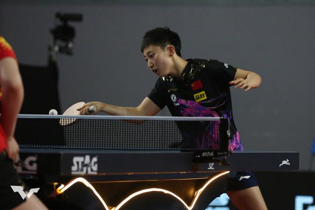 开云下载-深圳战队在比赛中实力横扫对手，取得胜利！的简单介绍