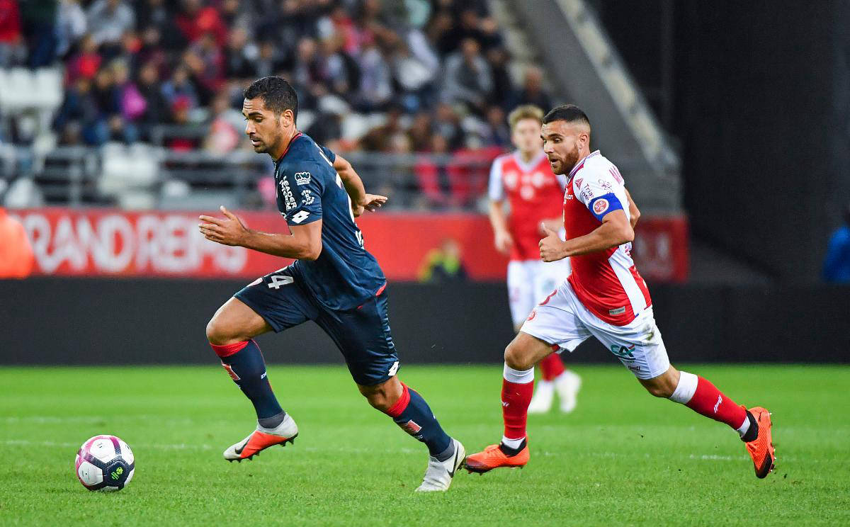 开云下载-关于水晶宫客场惨败，保级形势堪忧的信息