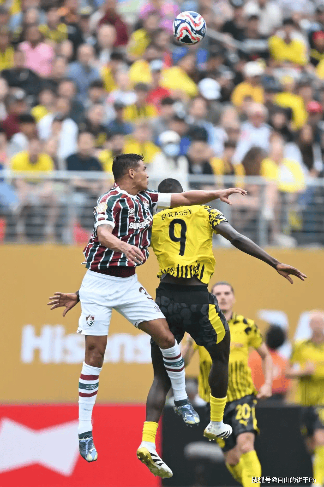 多特蒙德中场接受重要训练,备战下一场战役 多特蒙德中场接受重要训练,备战下一场战役