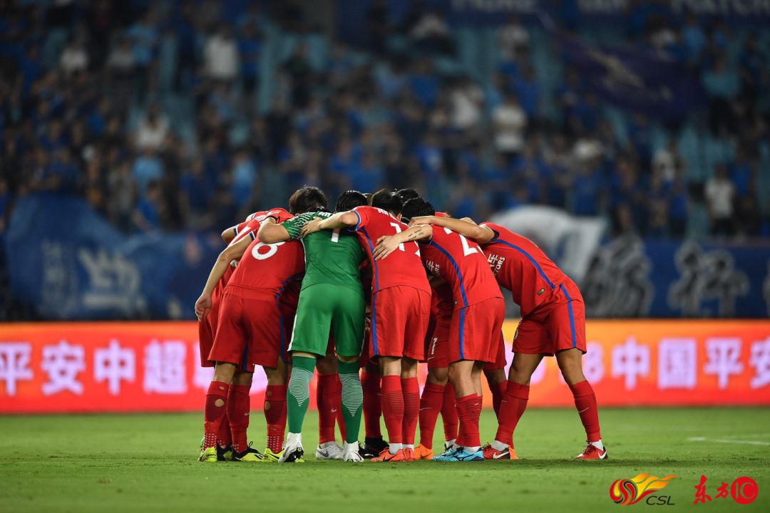 包含重庆斯威新援华破门，帮助球队反超江苏苏宁的词条