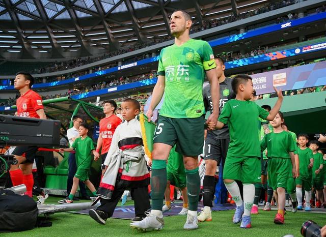 开云体育登录-亚洲俱乐部足球赛事成为球迷瞩目焦点