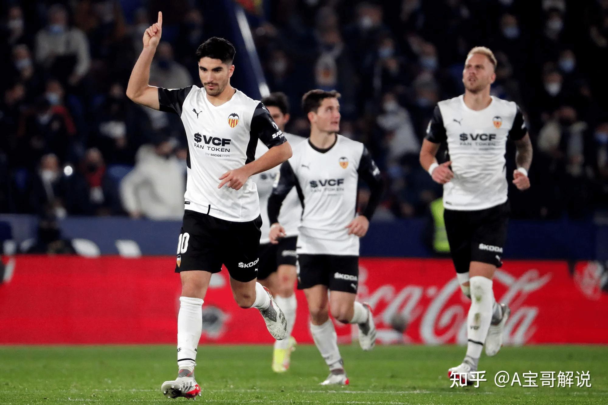 皇家马德里实力强劲,与对手硬仗不断 皇家马德里实力强劲,与对手硬仗不断