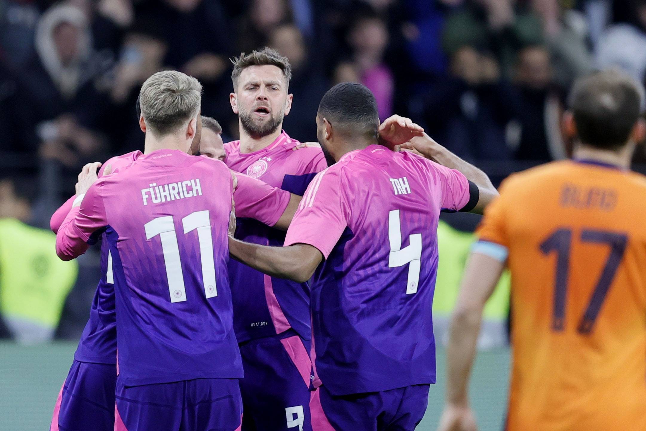 开云体育下载-关于波黑队成功打入下一轮，表现稳定可靠的信息