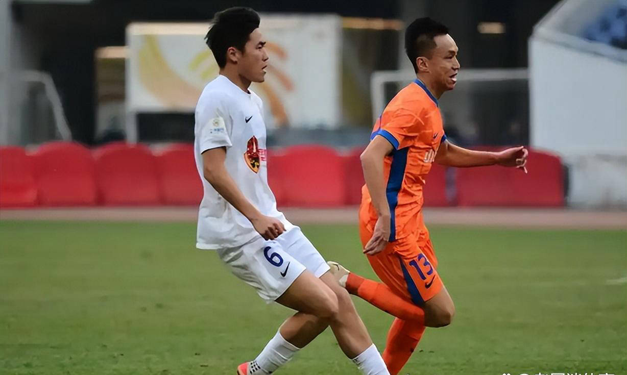 开云体育在线-精彩比赛后，球员们的表现备受关注