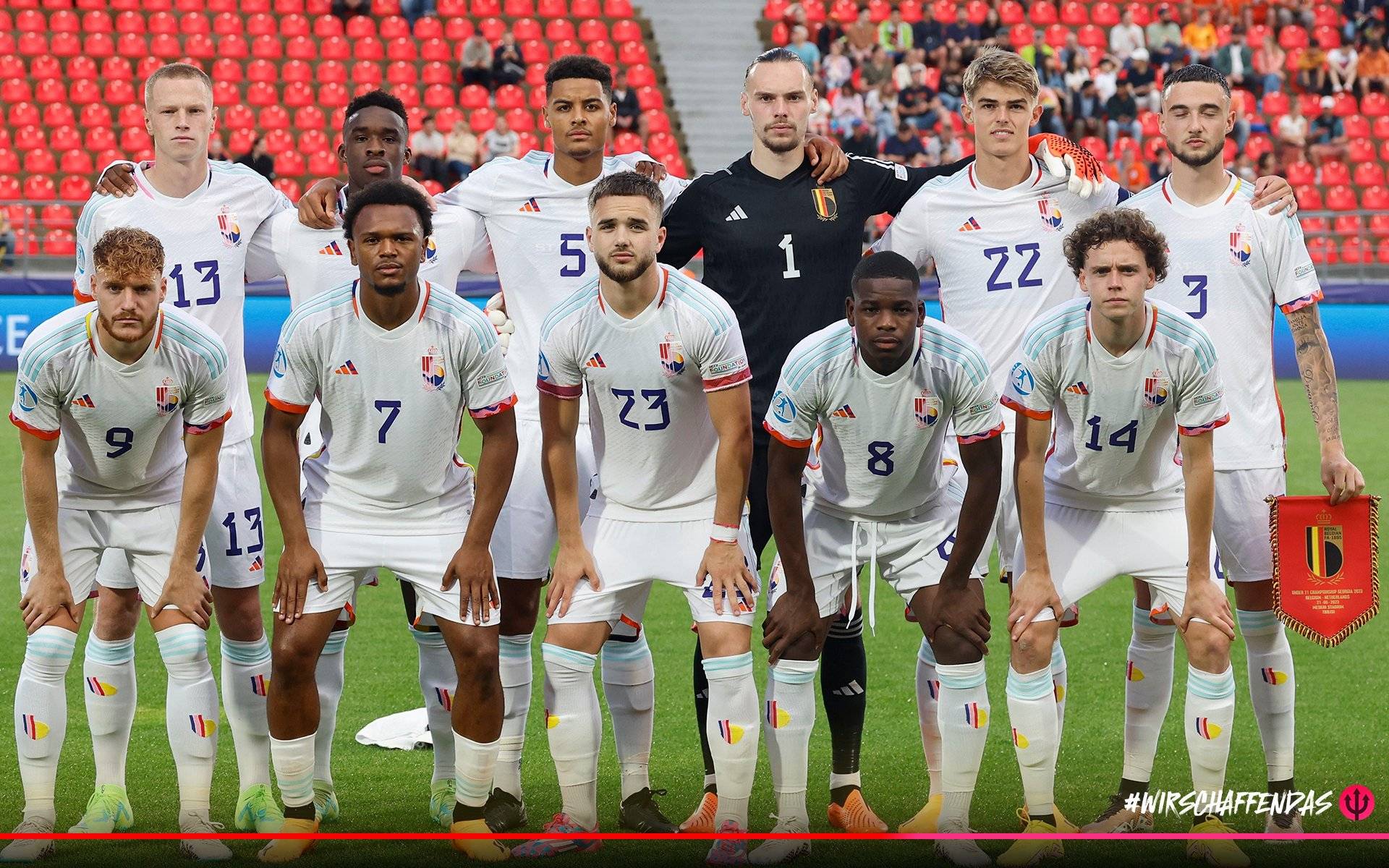 开云体育登录-关于欧洲足球赛事备战国际比赛，球队备战热火朝天的信息