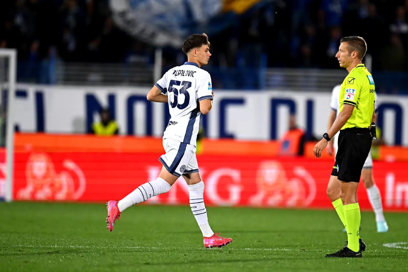 开云体育app-包含那不勒斯客场绝杀对手，取得对手宝贵三分的词条