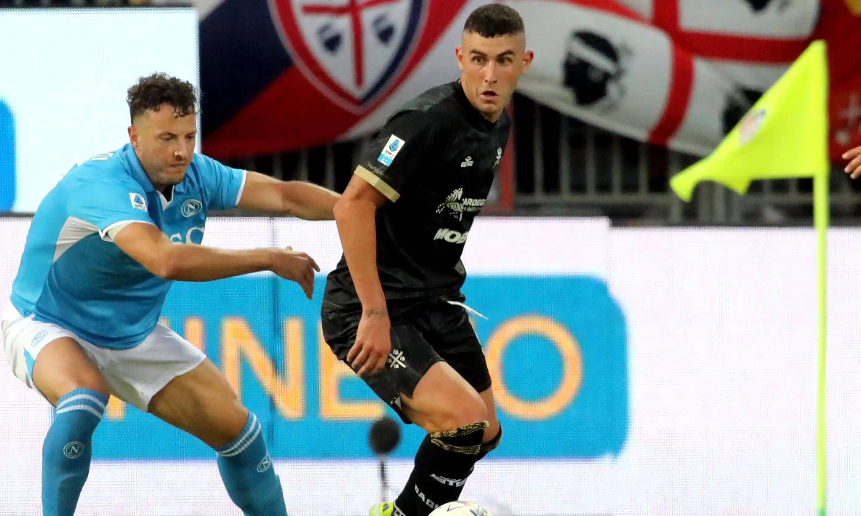 卡利亚里主场不敌那不勒斯,遭遇两连败的简单介绍 卡利亚里主场不敌那不勒斯,遭遇两连败的简单介绍