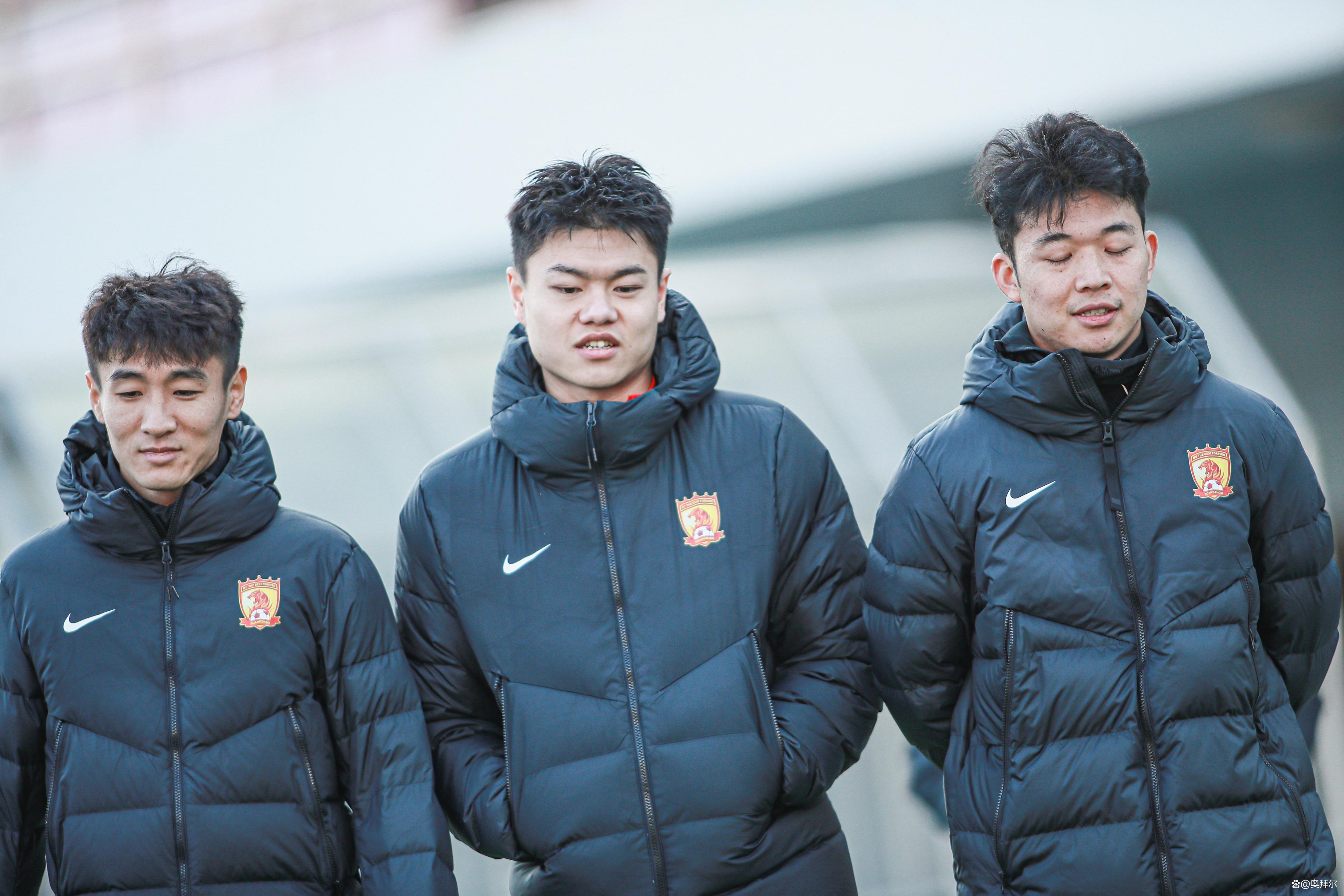 广州主帅被罚,批评队员表现 广州主帅被罚,批评队员表现