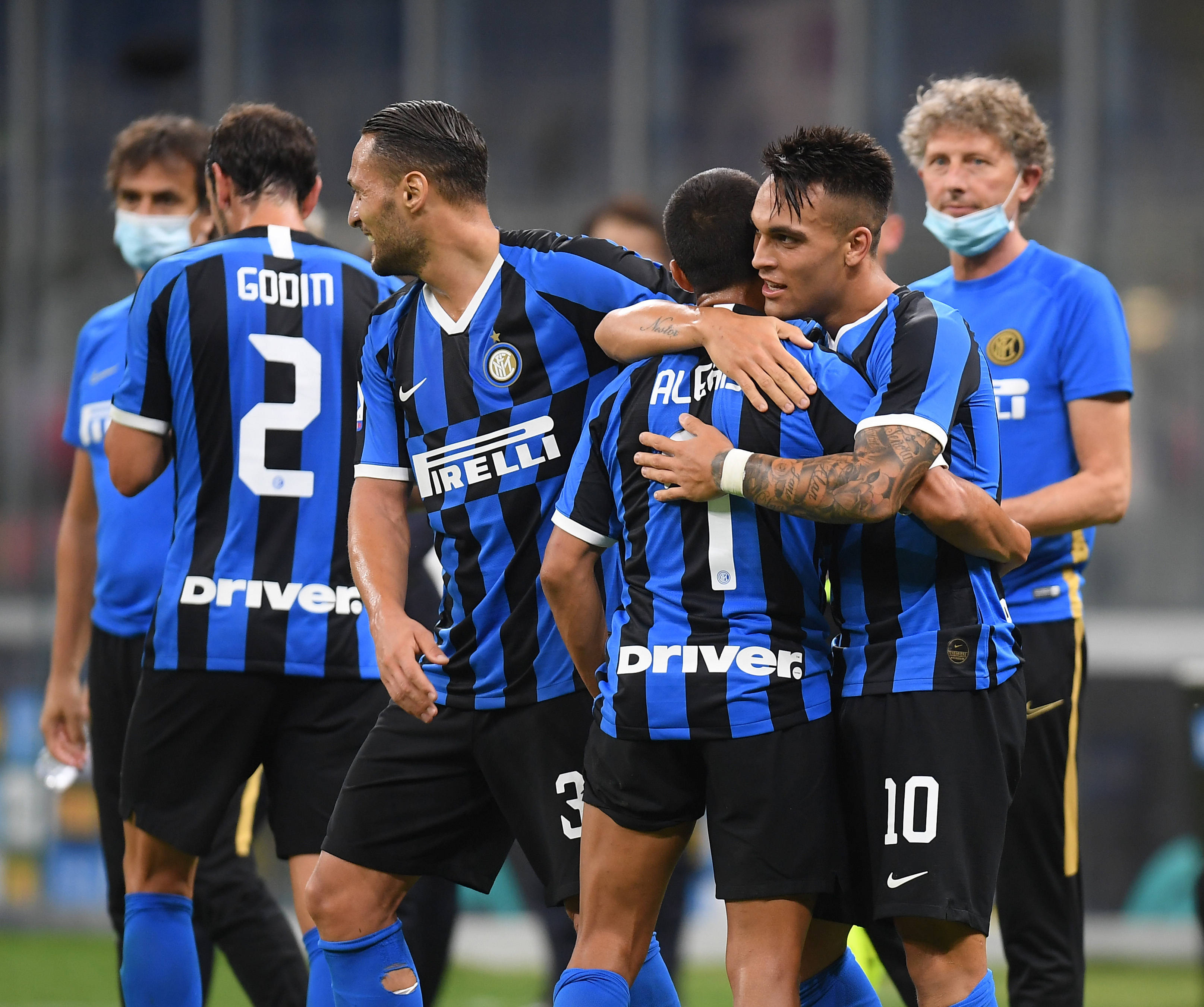 包含米兰德比！国际米兰1-0完胜AC米兰，实现七连胜！的词条