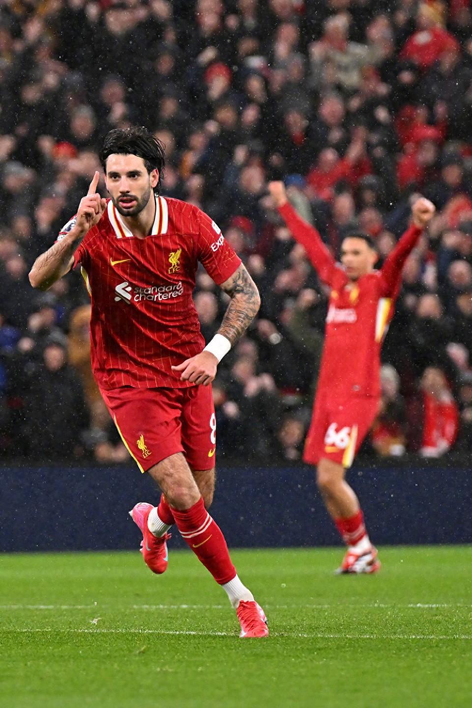 开云体育-利物浦肆虐对手，将积分领先优势扩大