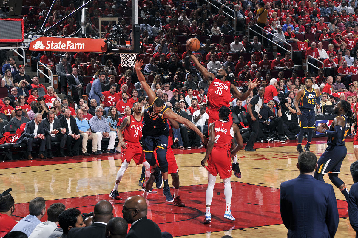 开云体育平台APP-完美表现！年轻球员展现出色进攻技术