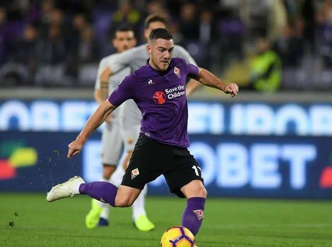 开云官网-包含里昂取得连胜，积极冲击法甲榜首的词条