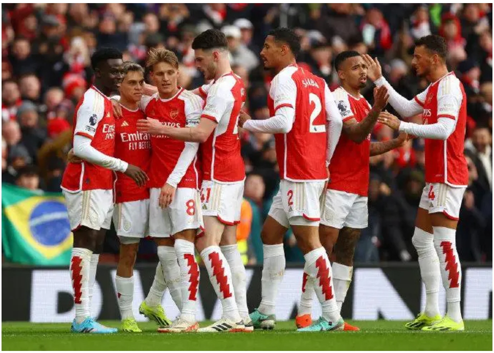 埃弗顿对决阿森纳，球队实力对比